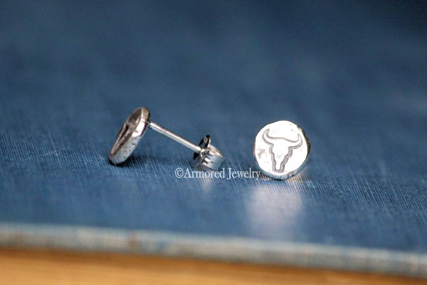 Sterling Silver Longhorn Steer Pebble Stud Earrings