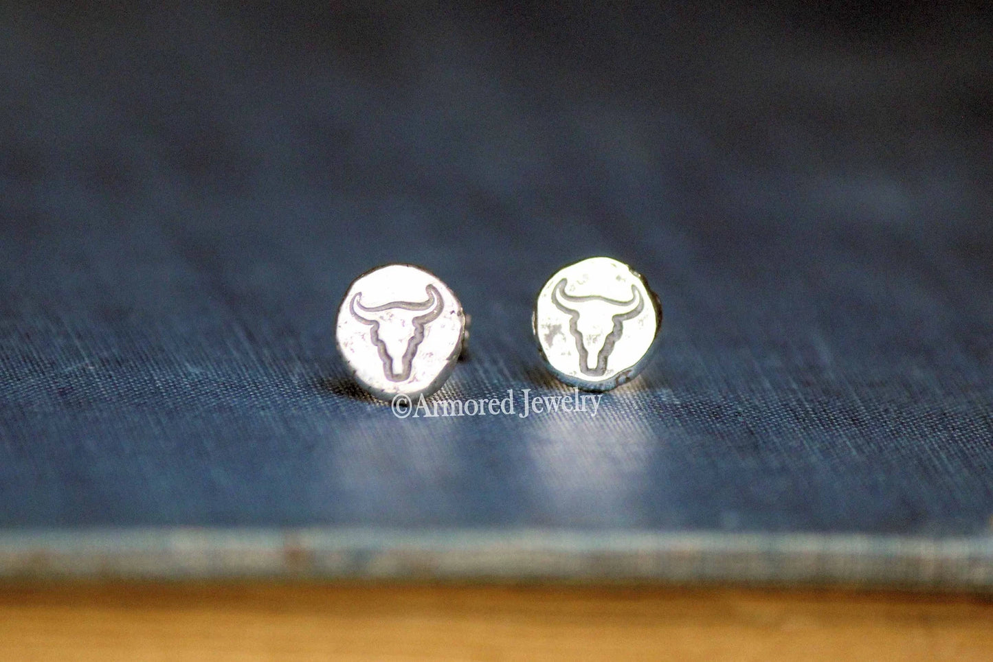 Sterling Silver Longhorn Steer Pebble Stud Earrings