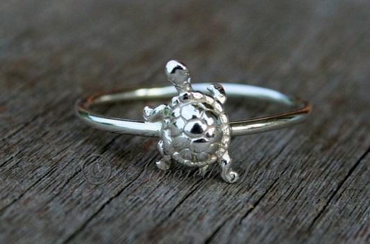 Sterling Silver Tiny Turtle Ring